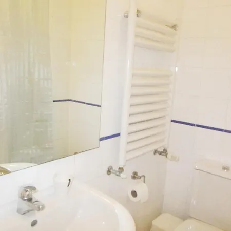 Apartment Chiado Nova Almada *